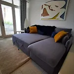 Apartament Tamaran *